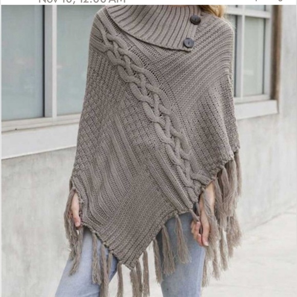 Boutique NWOT 100% acrylic super soft cable knit poncho - Picture 1 of 7